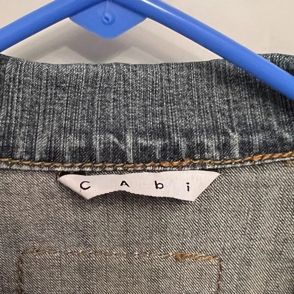 CAbi Jean Jacket Button Up Sz Sm - Picture 3 of 4